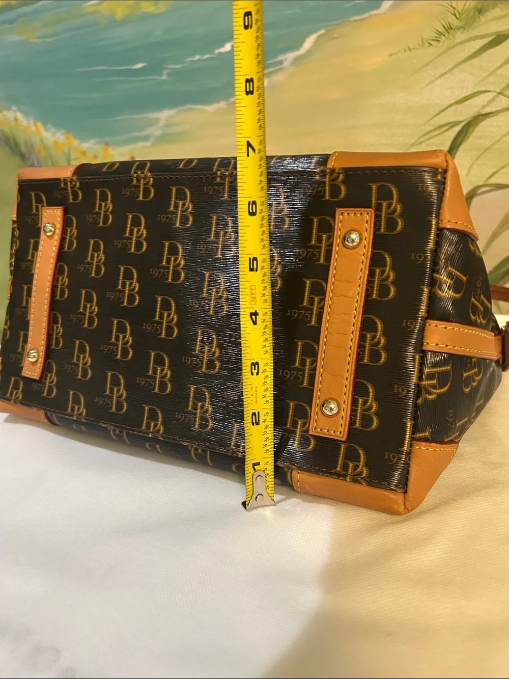 Dooney & Bourke Vanessa Signature 1975 Satchel/Shoulder Bag Espresso Honey